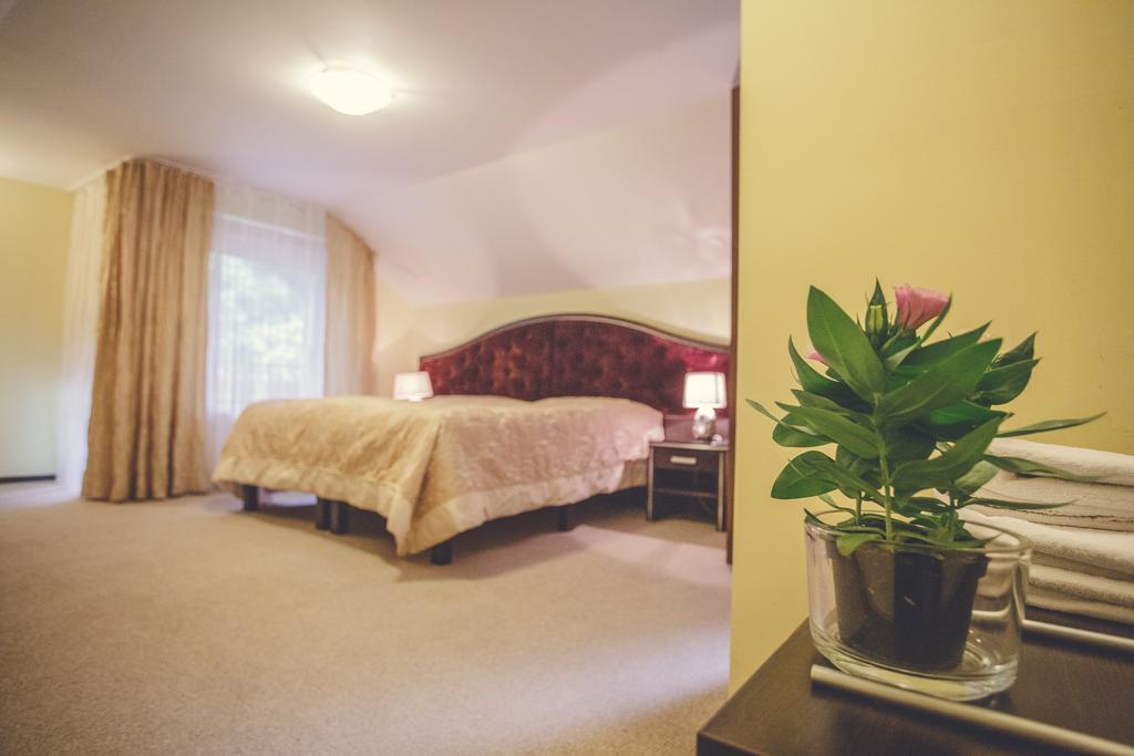 Penzion Kolibrik Bardejovské Kúpele Esterno foto